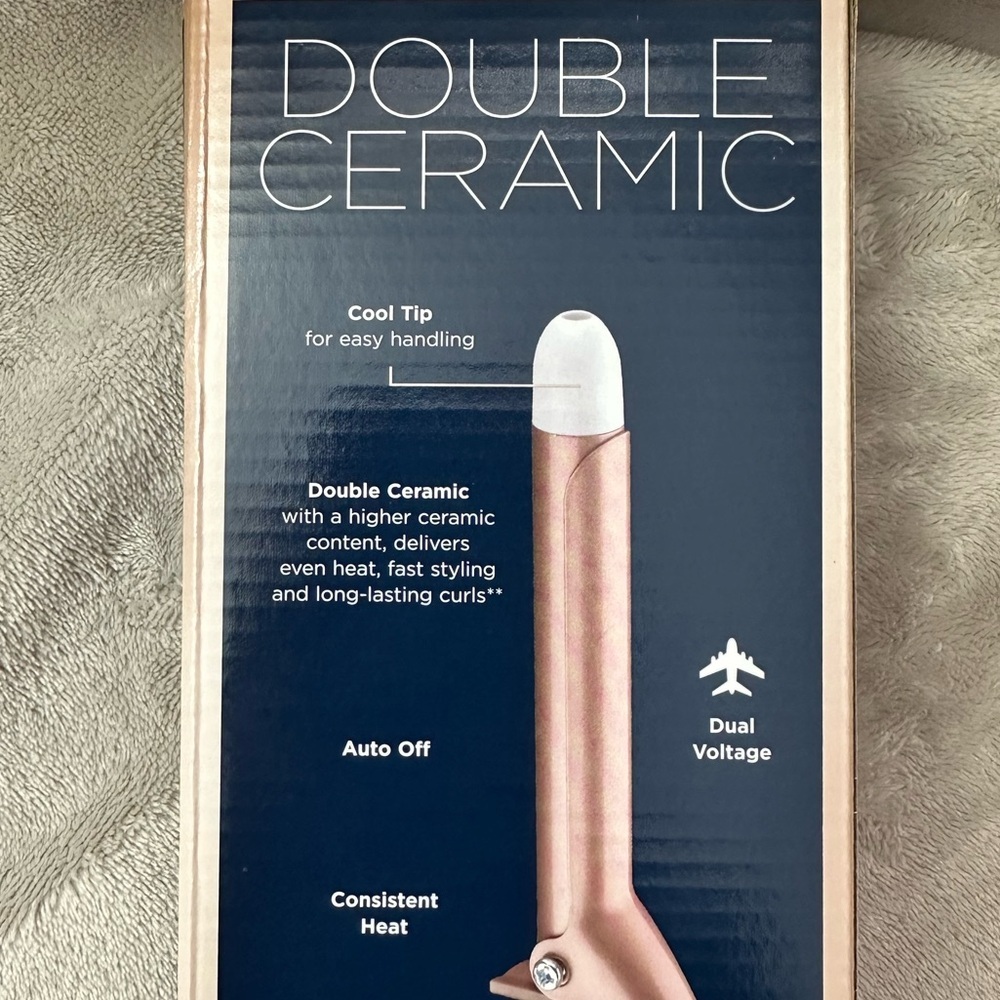 New in Box Conair 3/4 Inch Barrel Double Ceramic Curling Iron Rose Gold & White - Picture 5 of 8